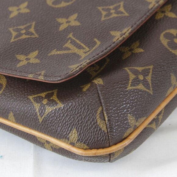 Louis Vuitton Musette Tango Short Shoulder Bag - Picture 4 of 10